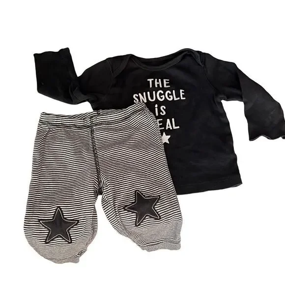 Carter’s 2 piece set - Picture 2 of 9